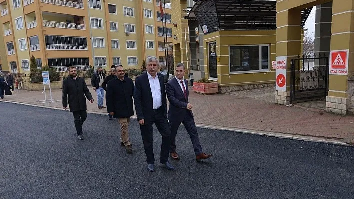 Yeşilyurt'un mahallelerinde yenileme çalışmaları
