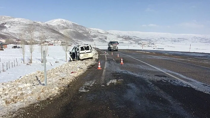 Bingöl'de trafik kazası: 4 yaralı