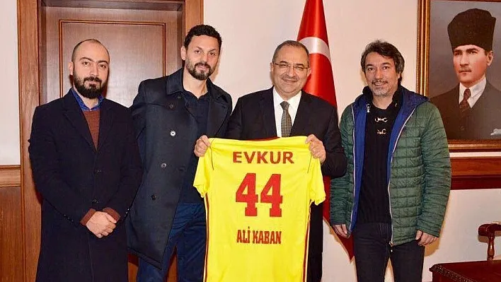 Erol Bulut, Vali Kaban'ı maçlara davet etti
