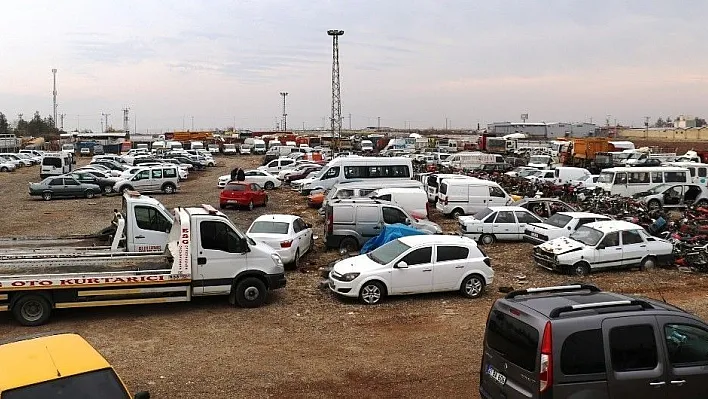 Diyarbakır'da yedieminler hurdalığı döndü
