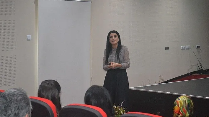 ASP  İl Müdürlüğü'nde ''Adım Adım Aile Olmak ve Sürdürülebilir Evlilik''  semineri
