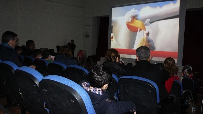 Özel çocukların sinema keyfi