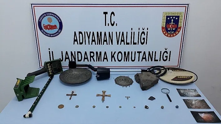 Jandarma tarihi eser ele geçirdi
