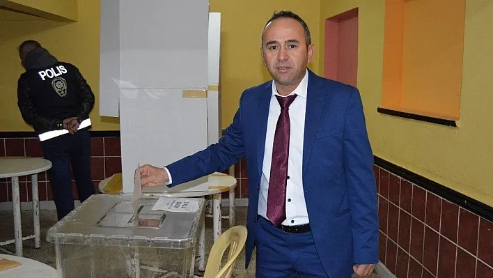 Besni Esnaf ve Sanatkarlar Odası Başkanı Hayati İşitmen oldu
