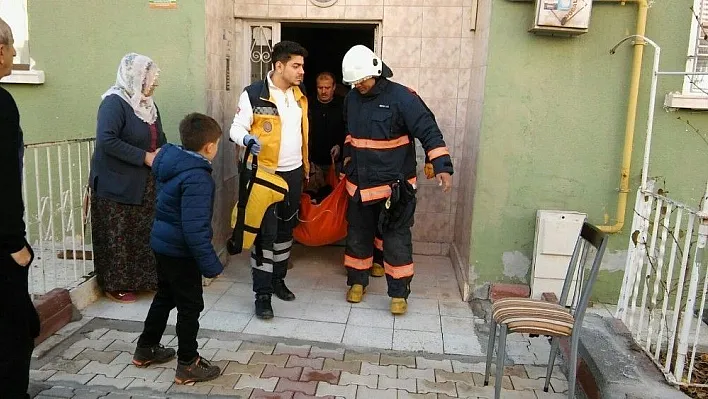 Malatya'da yangında 1 kişi dumandan etkilendi
