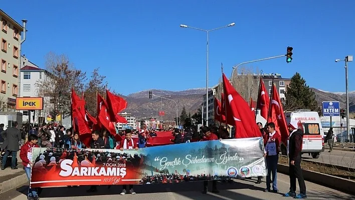 Tunceli'de Sarıkamış şehitlerini binler andı