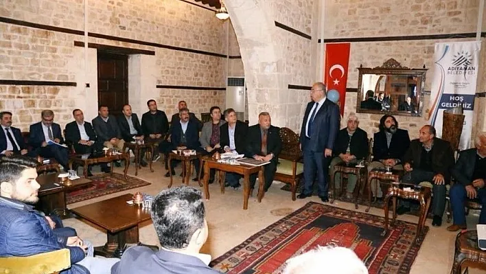 Başkan Kutlu, AK Parti Merkez İlçe Yönetimiyle bir araya geldi
