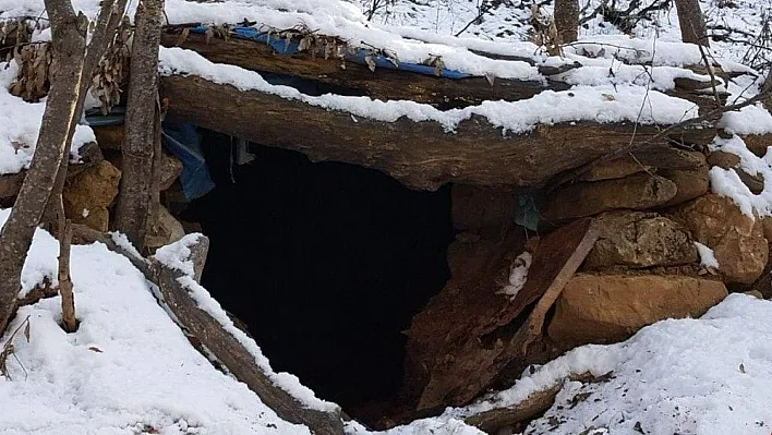 Tunceli'de teröristlerin kullandığı 2 sığınak imha edildi
