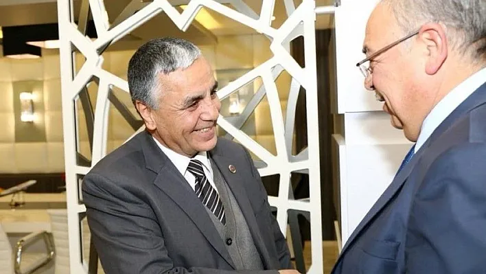 Başkan Kutlu CHP heyetini kabul etti
