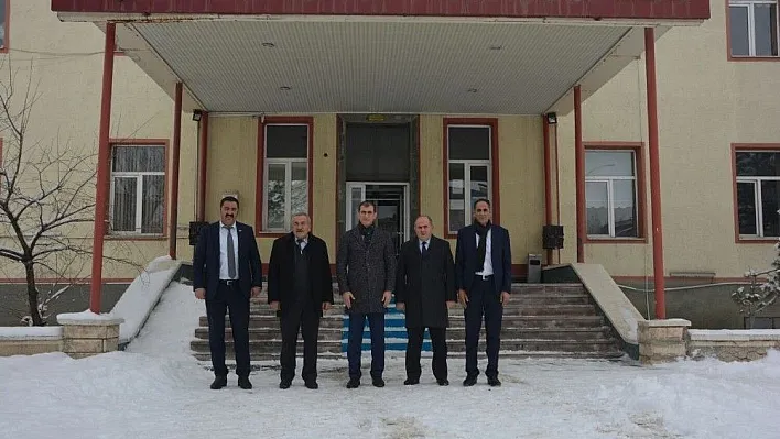 El birliği ile güç birliğine
