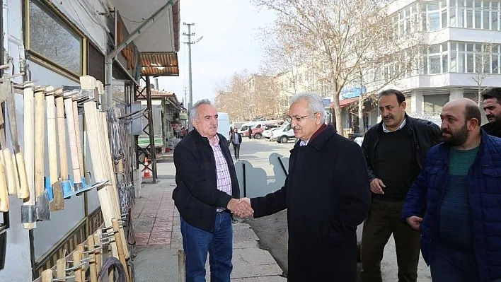 Başkan Başsoy, eski Sanayi Sitesinde incelemede bulundu
