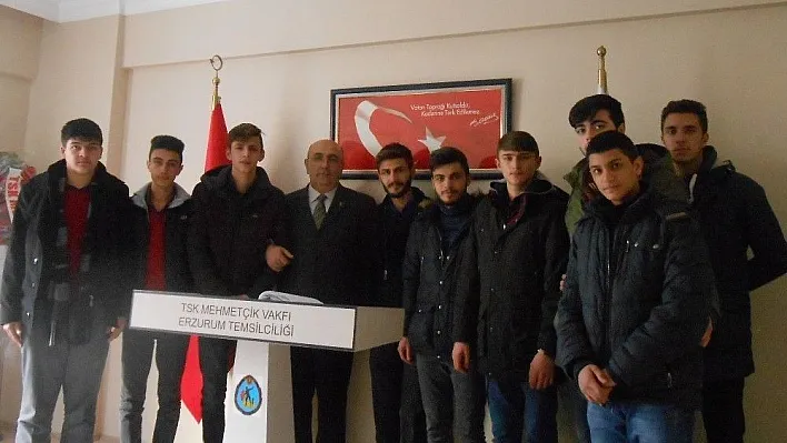 Erzurum Lisesi Öğrencilerinden Mehmetçik Vakfı'na ziyaret
