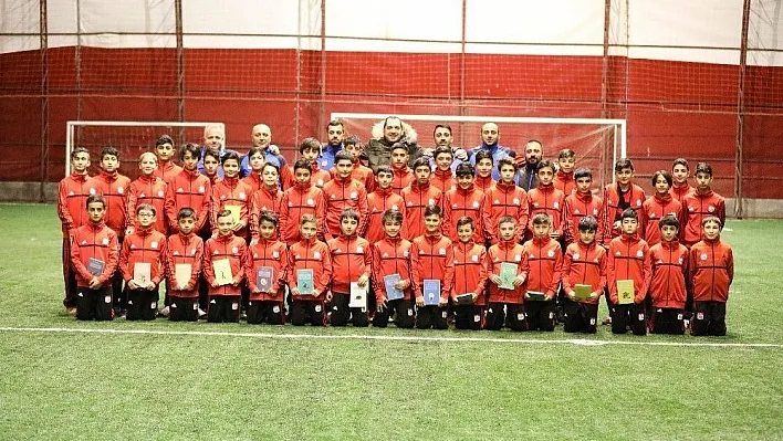 Sivasspor'un genç takımları Kemer Cup Organizasyonu'na katılacak
