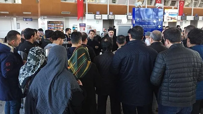 Umreciler kutsal topraklara uğurlandı
