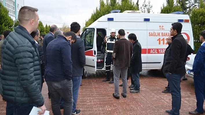 Ambulans şoförlerine 'sürüş' eğitimi verildi
