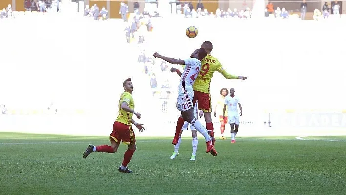 Süper Lig: Evkur Yeni Malatyaspor: 1 - Demir Grup Sivasspor: 0 (Maç sonucu)
