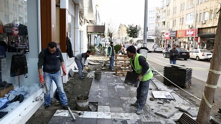 Gölbaşı Caddesi yenileniyor
