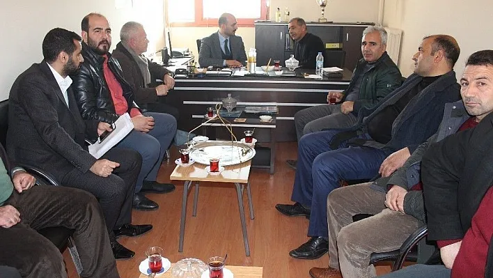 AK Parti Şavak Aşireti'ni kongreye davet etti
