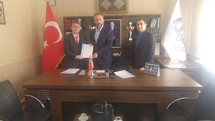 Gölbaşı Müftülüğü ile İmam Hatip Lisesi protokol imzaladı
