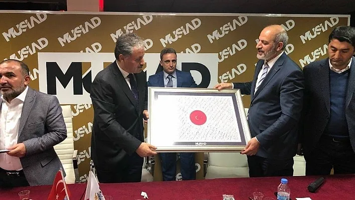 MÜSİAD 'Dost Meclisi'nin konuğu Başkan Çakır oldu
