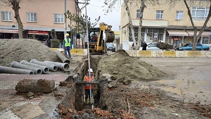 DİSKİ Çınar'ın altyapısını yeniliyor
