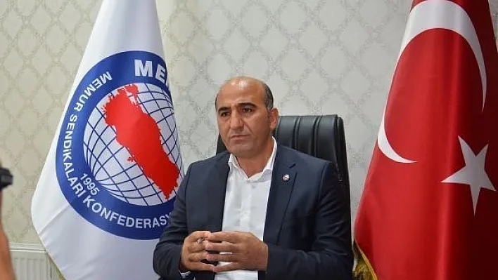 Başkan Deniz öğrencilerin öğretmenlerine yaptığı davranışa tepki gösterdi
