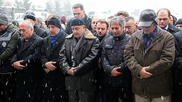 Aksakallı Paşa'nın kayınvalidesi Gönül mevlitle anılacak
