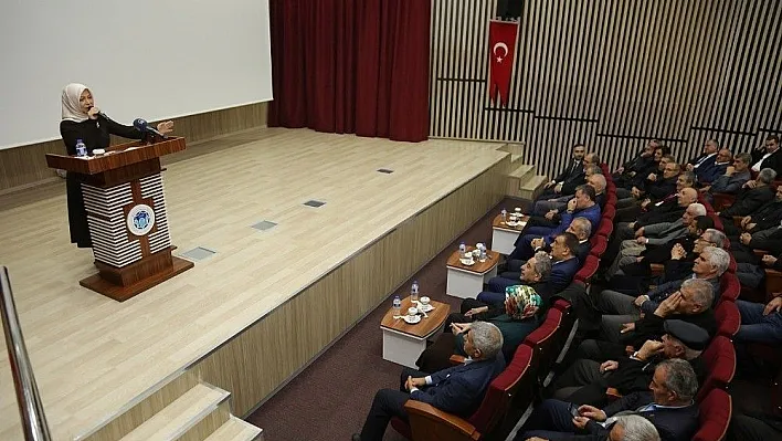 Muhtarlarla istişare toplantısı yapıldı
