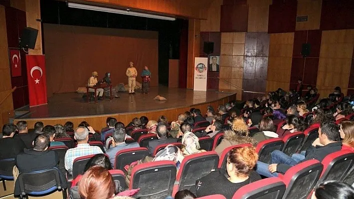 Osmanlı'nın Son Zaferi Kut'ül Amare Tiyatroyla Anlatıldı
