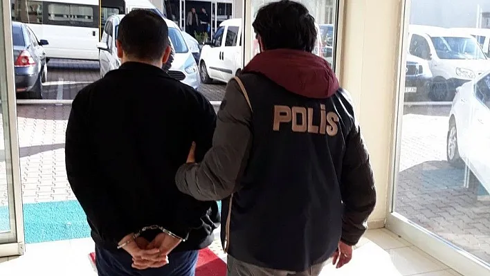Terör propagandası yapan 5 kişi gözaltına alındı
