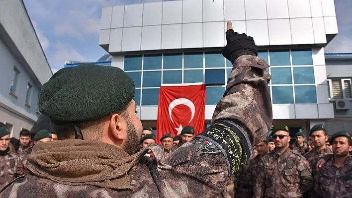 Erdoğan'a suikast düzenleyenleri yakalayan özel harekatçılar Afrin'e uğurlandı
