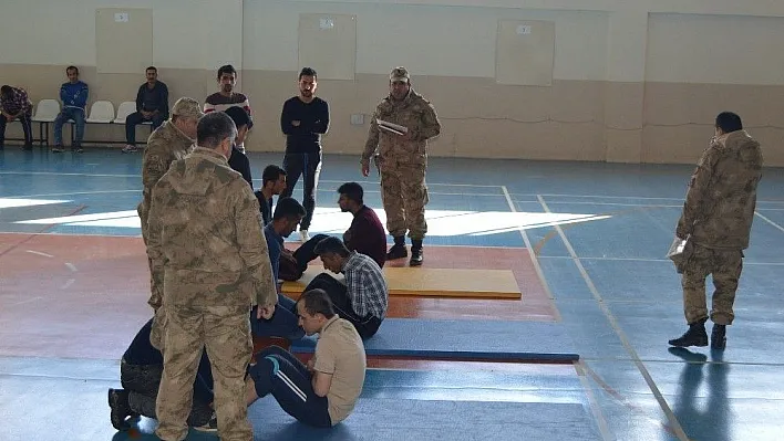 Köy korucuları mülakata alındı
