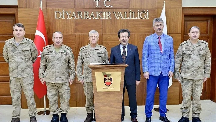 Jandarma Genel Komutanı Orgeneral Arif Çetin Diyarbakır'da
