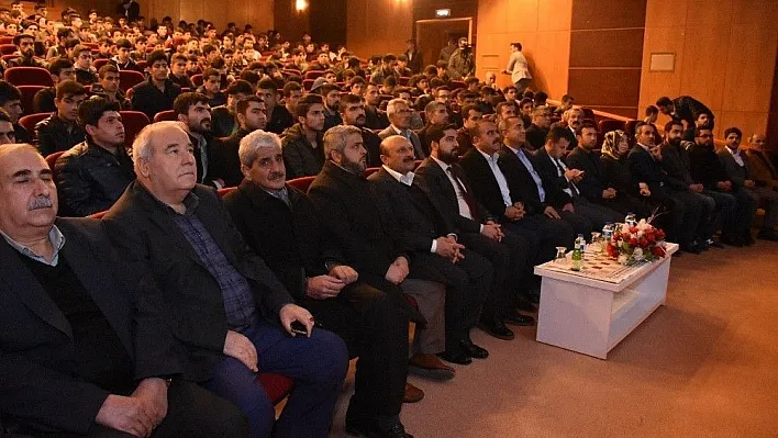 Kahta'da 'Teröre Hep Birlikte Dur Diyelim' Konferansı
