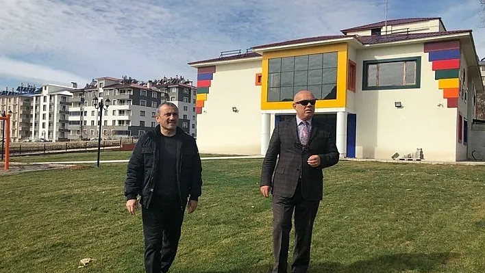 Vali Sonel, yapımı devam eden projeleri inceledi
