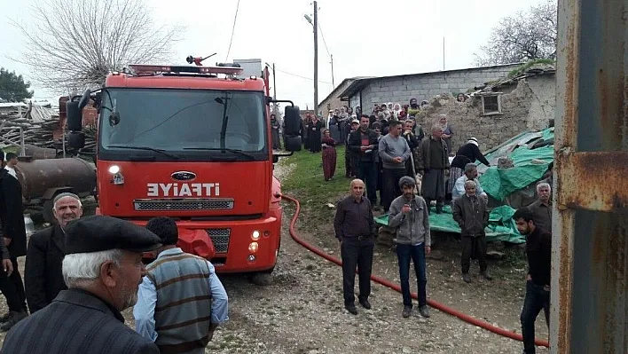 Adıyaman'da ikamet yangını
