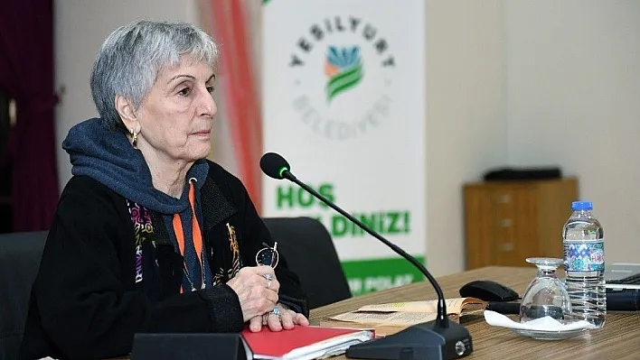Torunu, Mehmet Akif Ersoy'un saklı kalmış öykülerini anlattı
