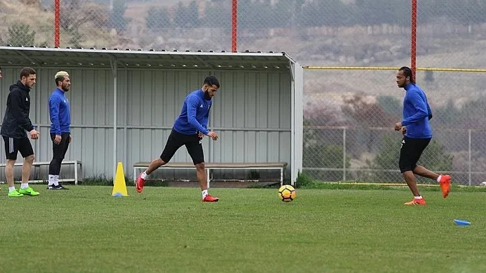 Evkur Yeni Malatyaspor'da Fenerbahçe'yi yenme planları
