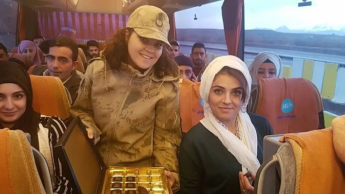 Köprüköy Jandarma'dan Kadınlar Günü etkinliği
