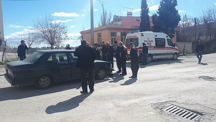 Motosiklet ile otomobil çarpıştı: 1 Yaralı
