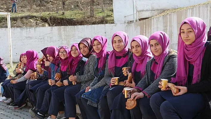 Çanakkale ruhunu anlamak için aç kaldılar
