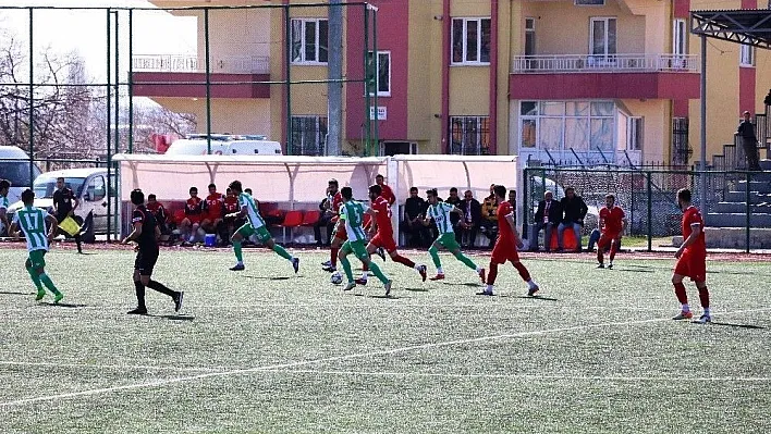 Malatya Derbisini Yeşilyurt Belediyespor farklı kazandı
