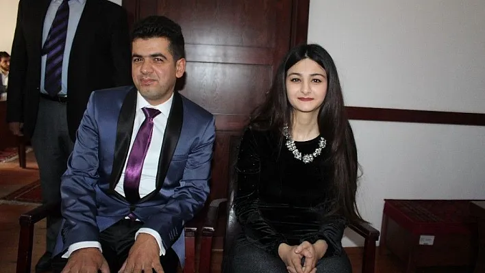 Malatya'da müftü ilk kez resmi nikah kıydı
