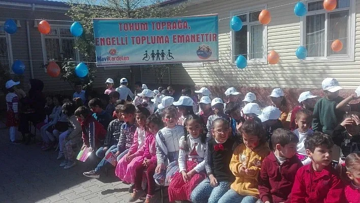 Palu'da Otizm ayı farkındalık etkinlikleri