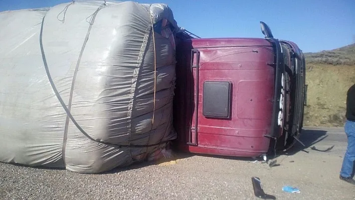 Tunceli'de trafik kazası: 2 yaralı
