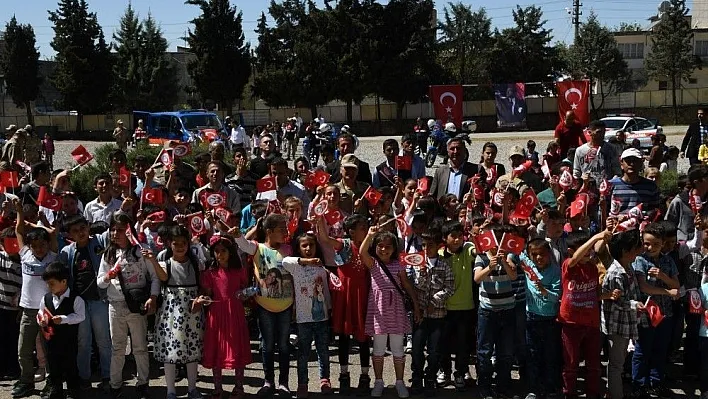 Jandarma sayesinde öğrenciler bir ilki yaşadı