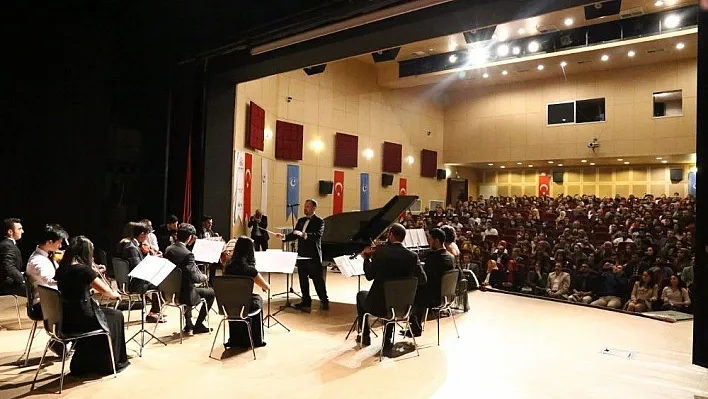 Müzik Festivalinin açılış konseri gerçekleştirildi
