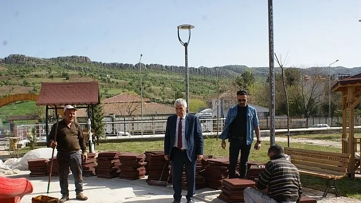 Çermik'te Sütçü İmam Parkı tamamlanma aşamasına geldi
