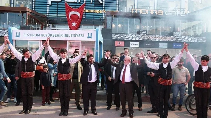 Saadet Partisi Genel Başkanı Karamollaoğlu Erzurum'da
