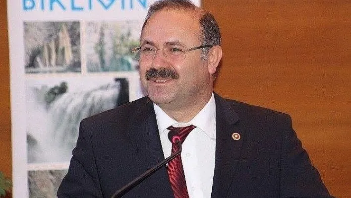 Milletvekili Deligöz KİT Komisyonunda PTT'yi savundu
